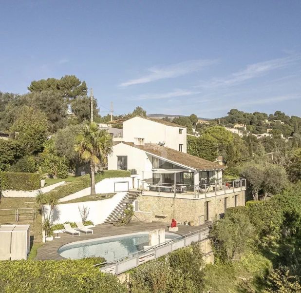 Grasse Maison 7 Pièces, 244 m²