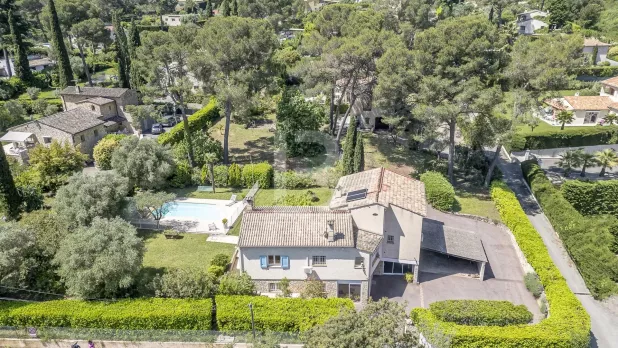 Mougins House 9 Rooms, 238.07 m²