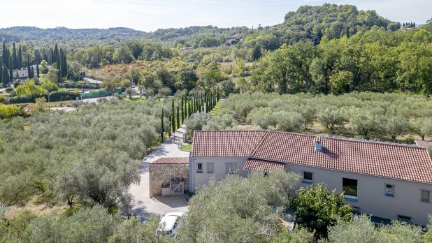 Châteauneuf-Grasse House 9 Rooms, 311 m²